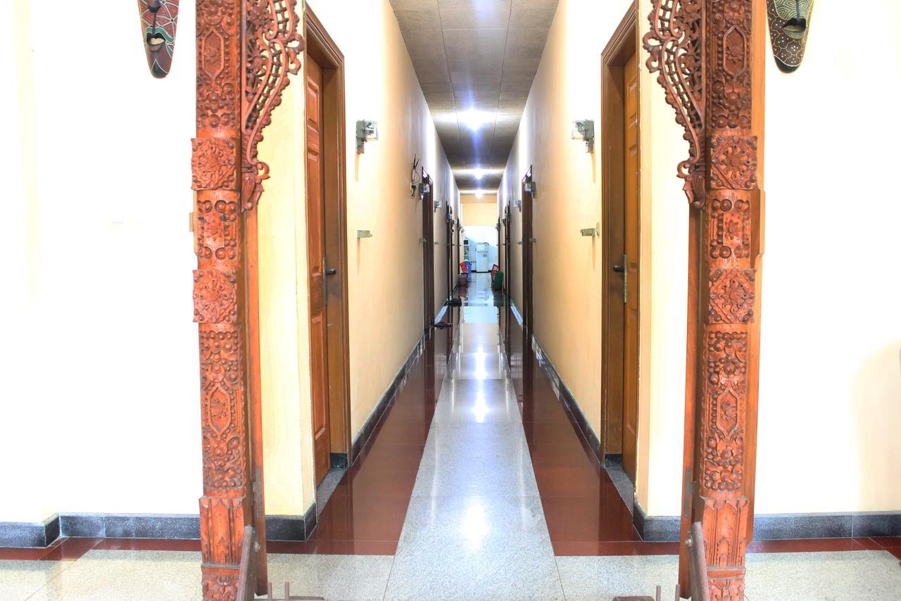 Graha Sekar Arum Syariah Sorabaya Extérieur photo